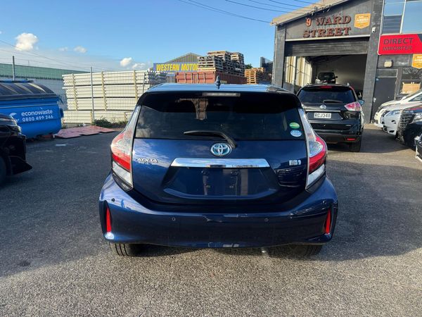 2019 Toyota Aqua Hybrid with Reversing Camera, Parking Sensors ! Carousel 13