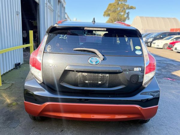 2016 Toyota Aqua X-Urban Special Price ! Carousel 13