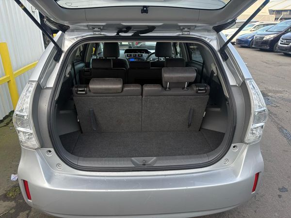 2013 Toyota Prius ALPHA G 7SEAT Carousel 13
