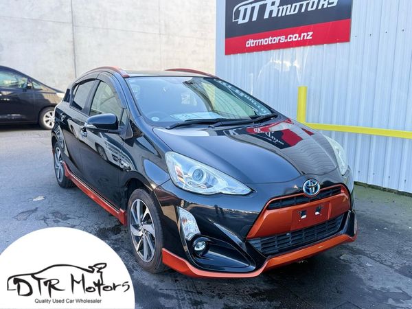 2016 Toyota Aqua X-Urban Special Price !
