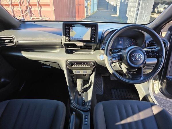 2021 Toyota Yaris Hybrid X with Reversing Camera, Parking Sensors, Cruise Control ! Carousel 1