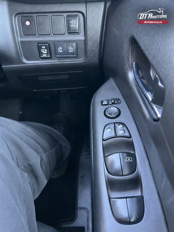 2019 Nissan Serena 5D HIGHWAY STAR V SELECTION II Carousel 13
