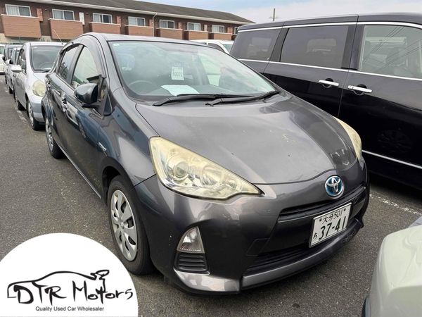 2014 Toyota Aqua smart key