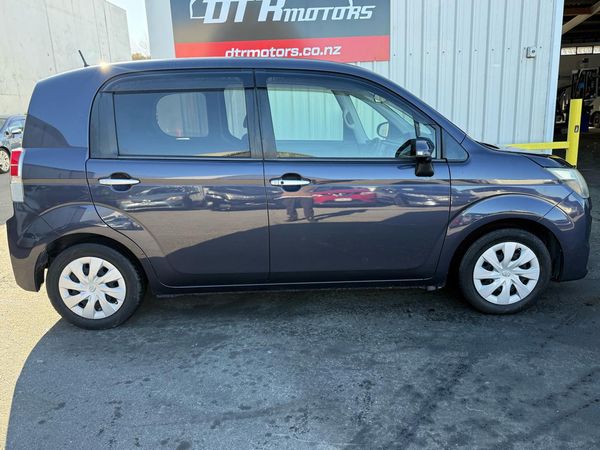 2012 Toyota SPADE Reversing Camera ! Carousel 15