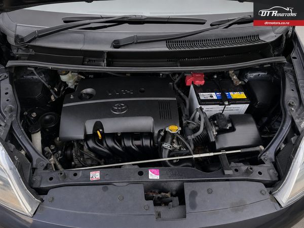 2013 Toyota SPADE Carousel 8