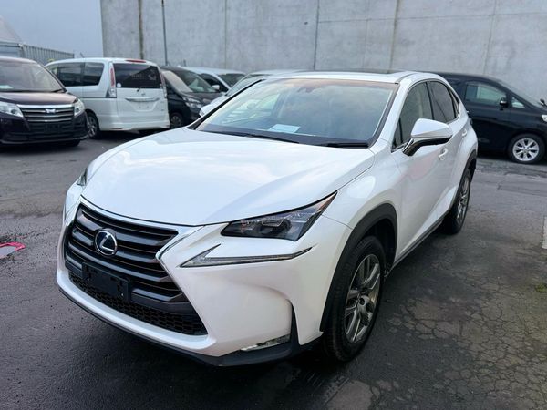 2015 Lexus NX 300H Leather seat Carousel 13