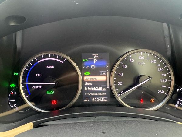 2015 Lexus NX 300H I PACKAGE Carousel 8