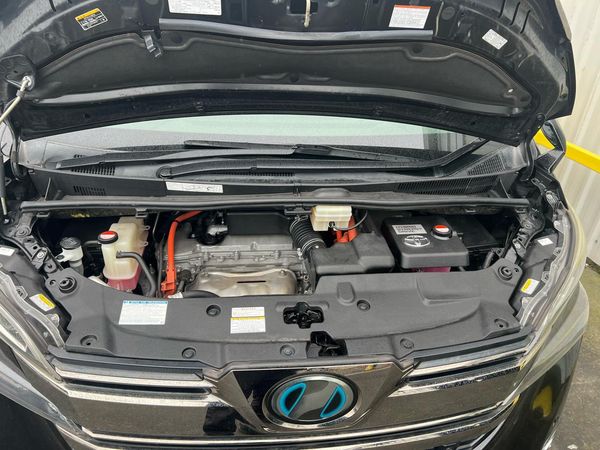 2015 Toyota VELLFIRE 2.5X Hybrid with Reversing Camera & Cruise Control ! Carousel 8