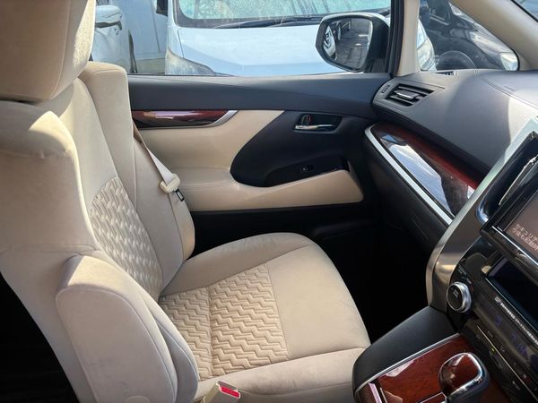 2015 Toyota VELLFIRE 2.5X Carousel 5