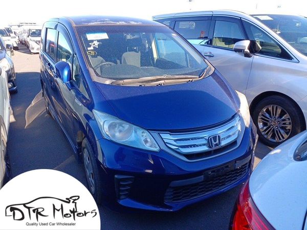 2013 Honda FREED Hybrid 6 Seaters