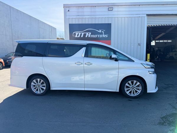 2015 Toyota VELLFIRE 2.5Z Carousel 12