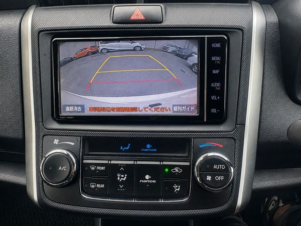 2018 Toyota Corolla Fielder hybird Carousel 4