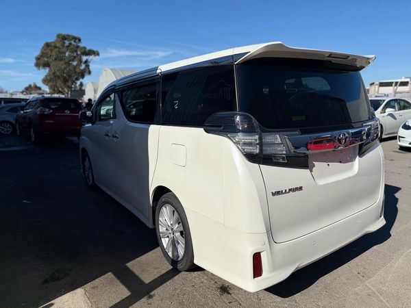 2015 Toyota VELLFIRE 2.5Z Carousel 15