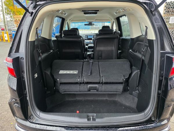 2016 Honda Odyssey Hybrid Absolute S EX PA Model 7 Seaters with Reversing Camera, Cruise Control ! Carousel 5