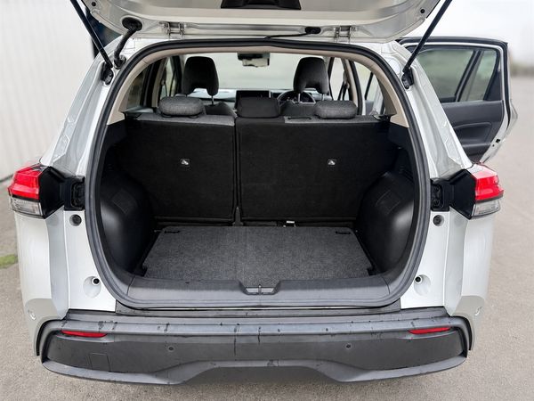 2021 Nissan Note E-POWER Carousel 6