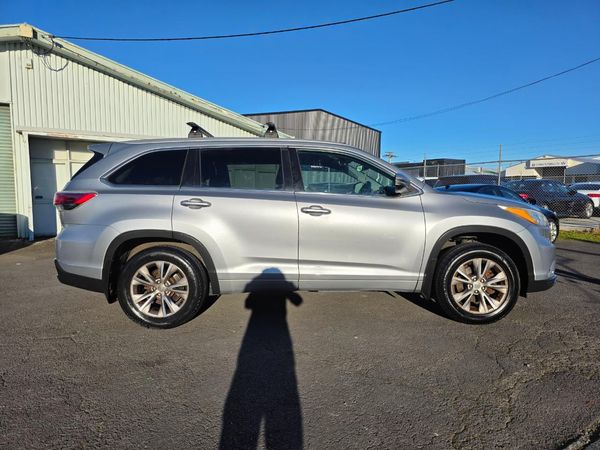 2014 Toyota Highlander GXL AWD 3.5P with Reversing Camera, Parking Sensors, Cruise Control ! Carousel 15