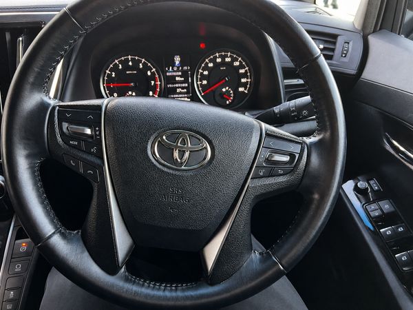 2017 Toyota VELLFIRE 2.5Z Carousel 17