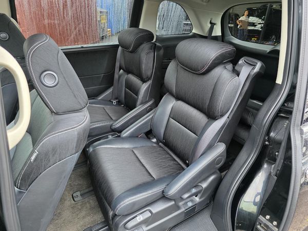 2016 Honda Odyssey Hybrid Absolute S EX PA Model 7 Seaters with Reversing Camera, Cruise Control ! Carousel 7