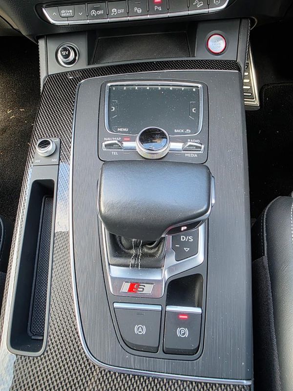 2018 Audi SQ5 Reversing Camera, Parking Sensors, Cruise Control, Electric & Heated Seats ! Carousel 6