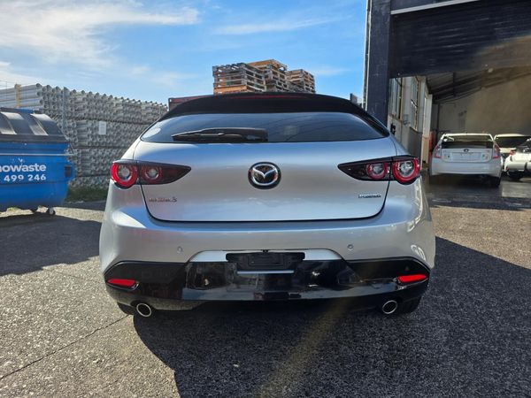 2022 Mazda 3 New Shape, Loads of features! Carousel 11