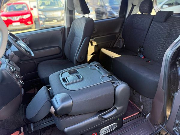 2012 Toyota SPADE Reversing Camera ! Carousel 7