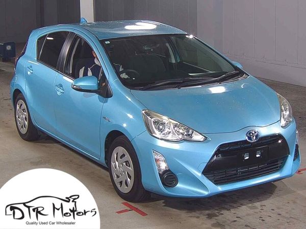 2016 Toyota Aqua smart key