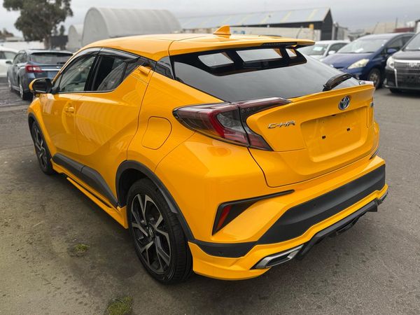 2018 Toyota C-HR Bodykit with Reversing Camera, Cruise Control ! Carousel 15