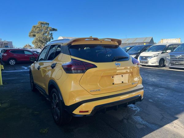2020 Nissan KICKS E-Power X TWO TONE INTERIOR EDITION with Reversing Camera, Parking Sensors, Cruise Control ! Carousel 10