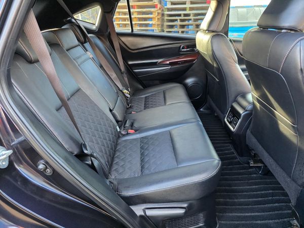 2014 Toyota Harrier Hybrid Premium 4WD with Reversing Camera, Parking Sensors, Cruise Control ! Carousel 2