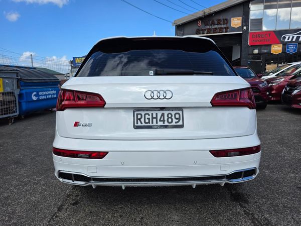 2018 Audi SQ5 Reversing Camera, Parking Sensors, Cruise Control, Electric & Heated Seats ! Carousel 12