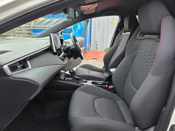 2020 Toyota Corolla Hybrid Sports G Z Model with Reversing Camera, Parking Sensors, Cruise Control ! Carousel 6