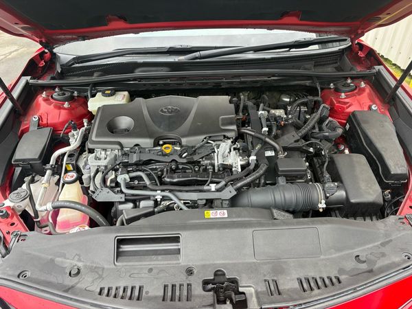 2019 Toyota Camry HYBRID G PACKAGE Carousel 7
