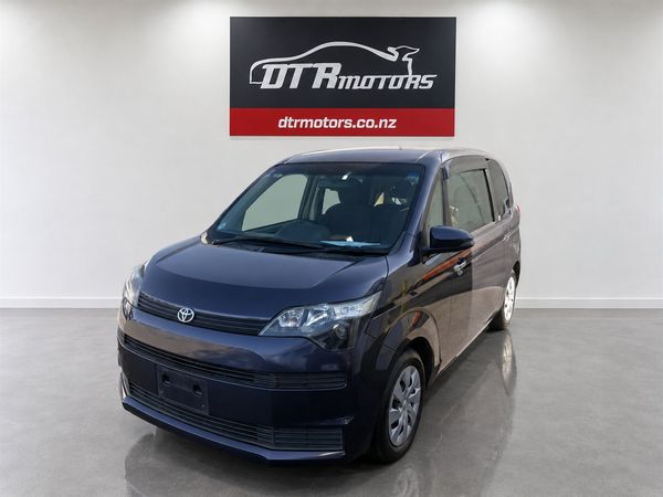 2013 Toyota SPADE Carousel 14