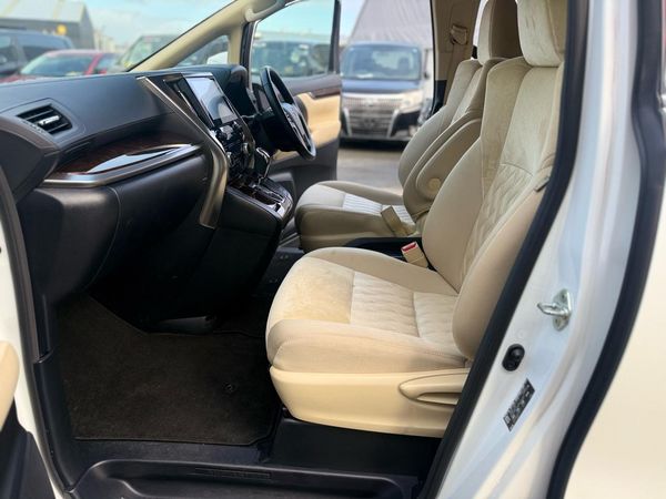 2023 Toyota ALPHARD 2.5X 4WD Carousel 7