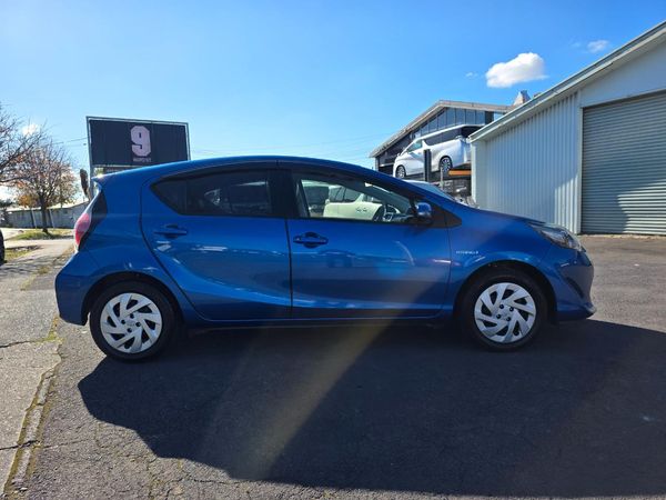 2018 Toyota Aqua Hybrid Newshape with Reversing Camera ! Carousel 10