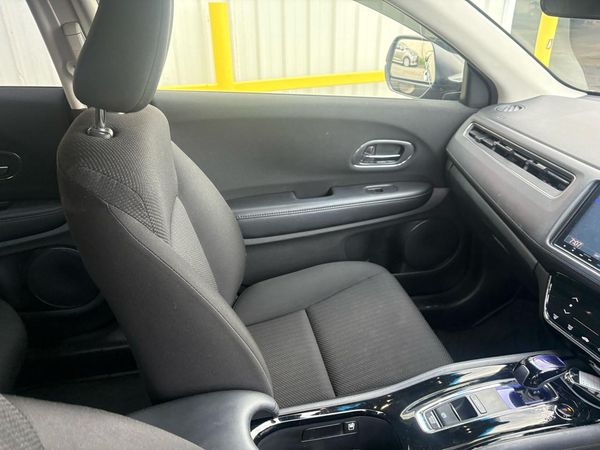 2015 Honda Vezel HYBRID X Carousel 3