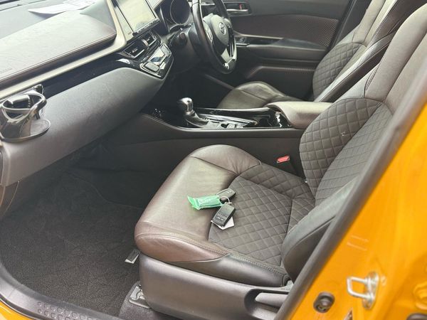 2018 Toyota C-HR Bodykit with Reversing Camera, Cruise Control ! Carousel 6