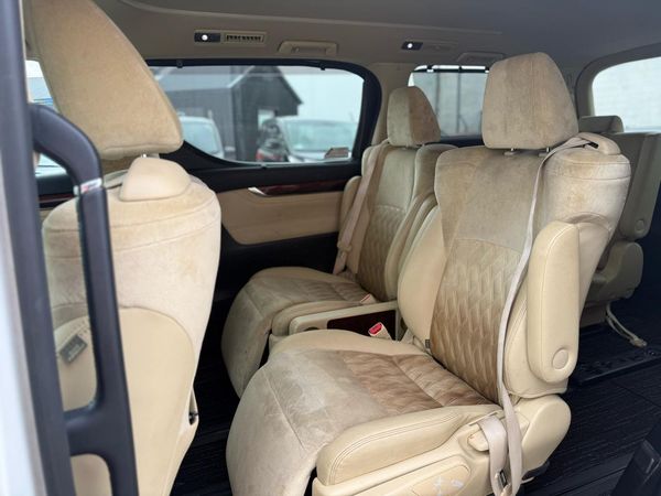2016 Toyota VELLFIRE 2.5V Carousel 5