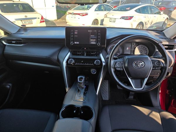 2020 Toyota Harrier Hybrid with Revesing Camera, Parking Sensors, Cruise Control ! Carousel 2