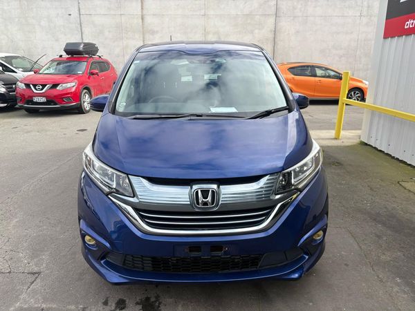 2017 Honda FREED HYBRID Carousel 10