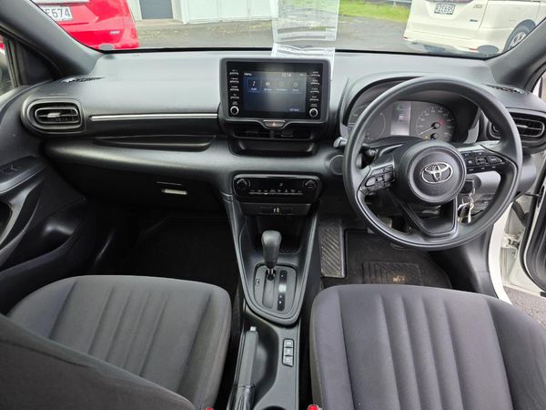 2021 Toyota Yaris Hybrid X with Reversing Camera, Parking Sensors, Cruise Control ! Carousel 1