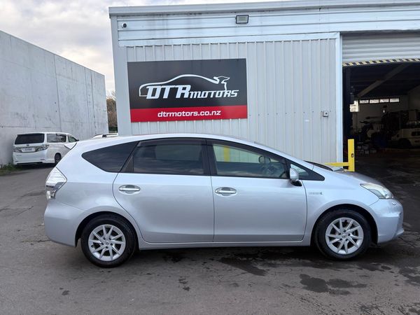 2013 Toyota Prius ALPHA G 7SEAT Carousel 12