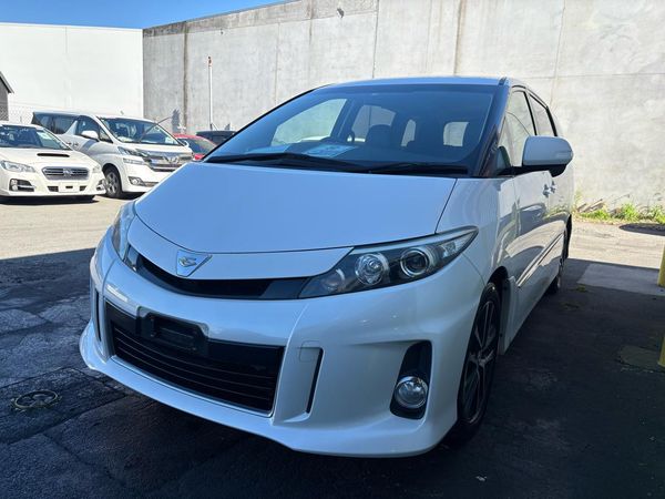 2015 Toyota Estima 5D AERAS PREMIUM EDITION Carousel 9