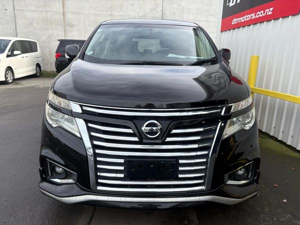 2015 Nissan ELGRAND 250 HIGHWAY STAR Carousel 9