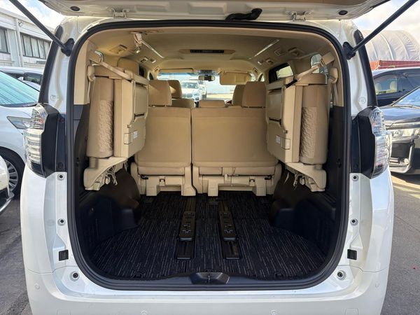 2015 Toyota VELLFIRE 2.5X Carousel 19