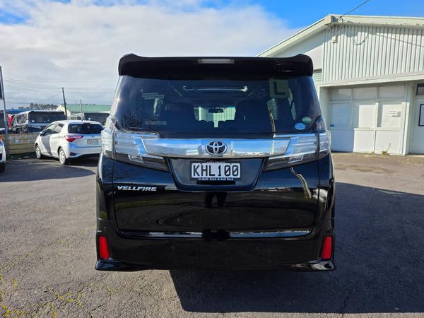2015 Toyota VELLFIRE 7 Seaters with Loads of Features ! Carousel 18