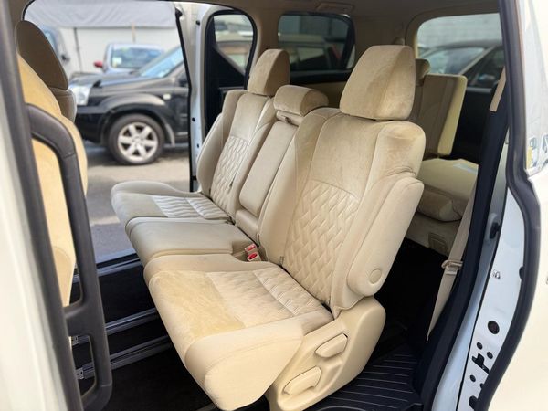 2023 Toyota ALPHARD 2.5X 4WD Carousel 8