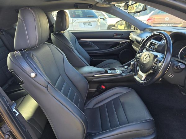 2015 Lexus RC300H Hybrid with Reversing Camera, Parking Sensors, Cruise Control ! Carousel 5