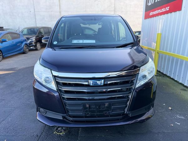 2015 Toyota Noah HYBRID X Carousel 10