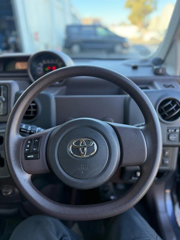 2012 Toyota SPADE Reversing Camera ! Carousel 1